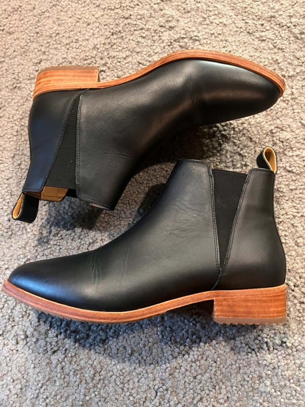 Nisolo Eva Everyday Chelsea Boots Black Leather Rubber Sole Made in Peru Size 9